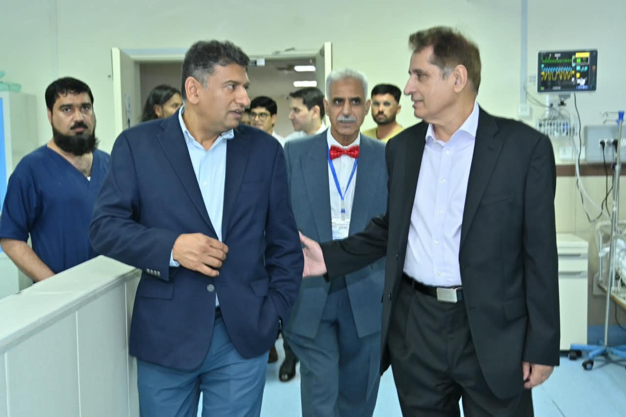 PIC and ClinRé representatives during a tour of clinical services